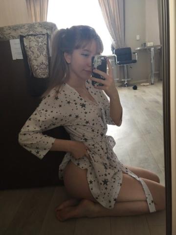 Юлия Молодая Блондинка